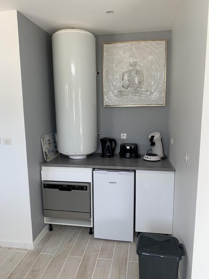 Holiday home Maison 17730 Port-des-barques Charente-maritime 18 Rue,du Phare *